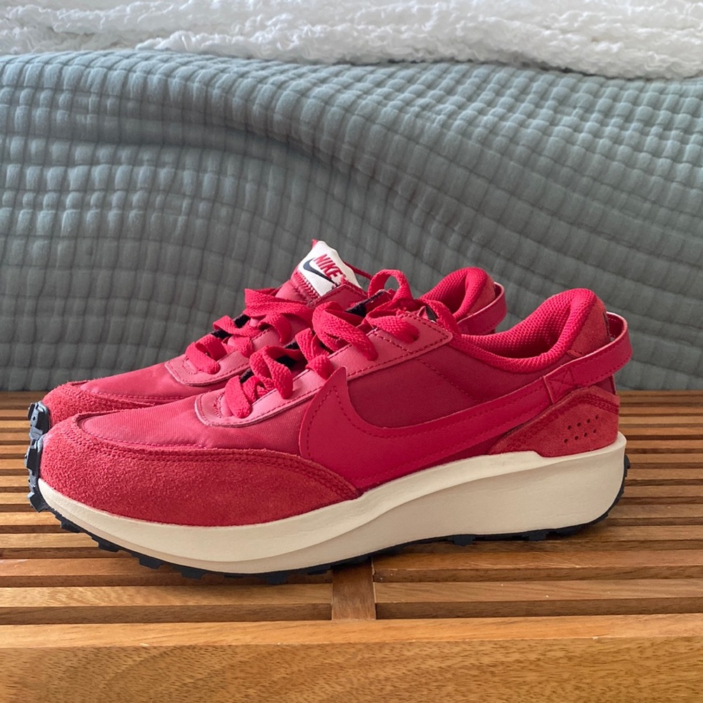Red waffle debut nikes